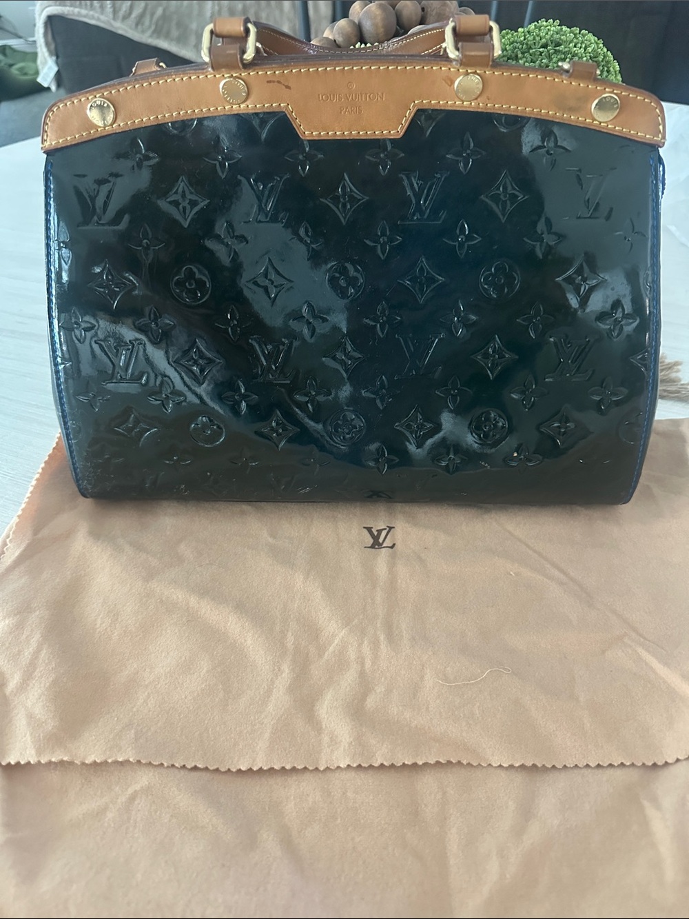 Authentic Louis Vuitton Vernis Brea MM